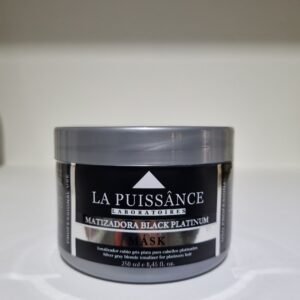 Mascara Platinum Black- La Puissance