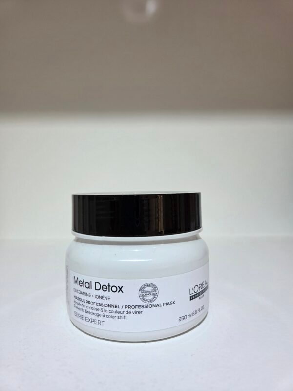 Metal Detox Mascara